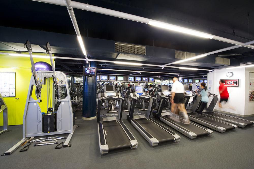 인터컨티넨탈 애들레이드 호텔 외부 사진 The gym at the University of Westminster